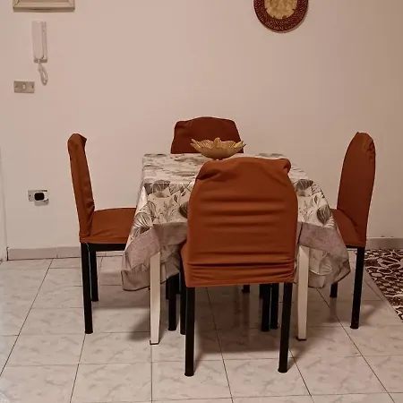 Casa Elena Napels